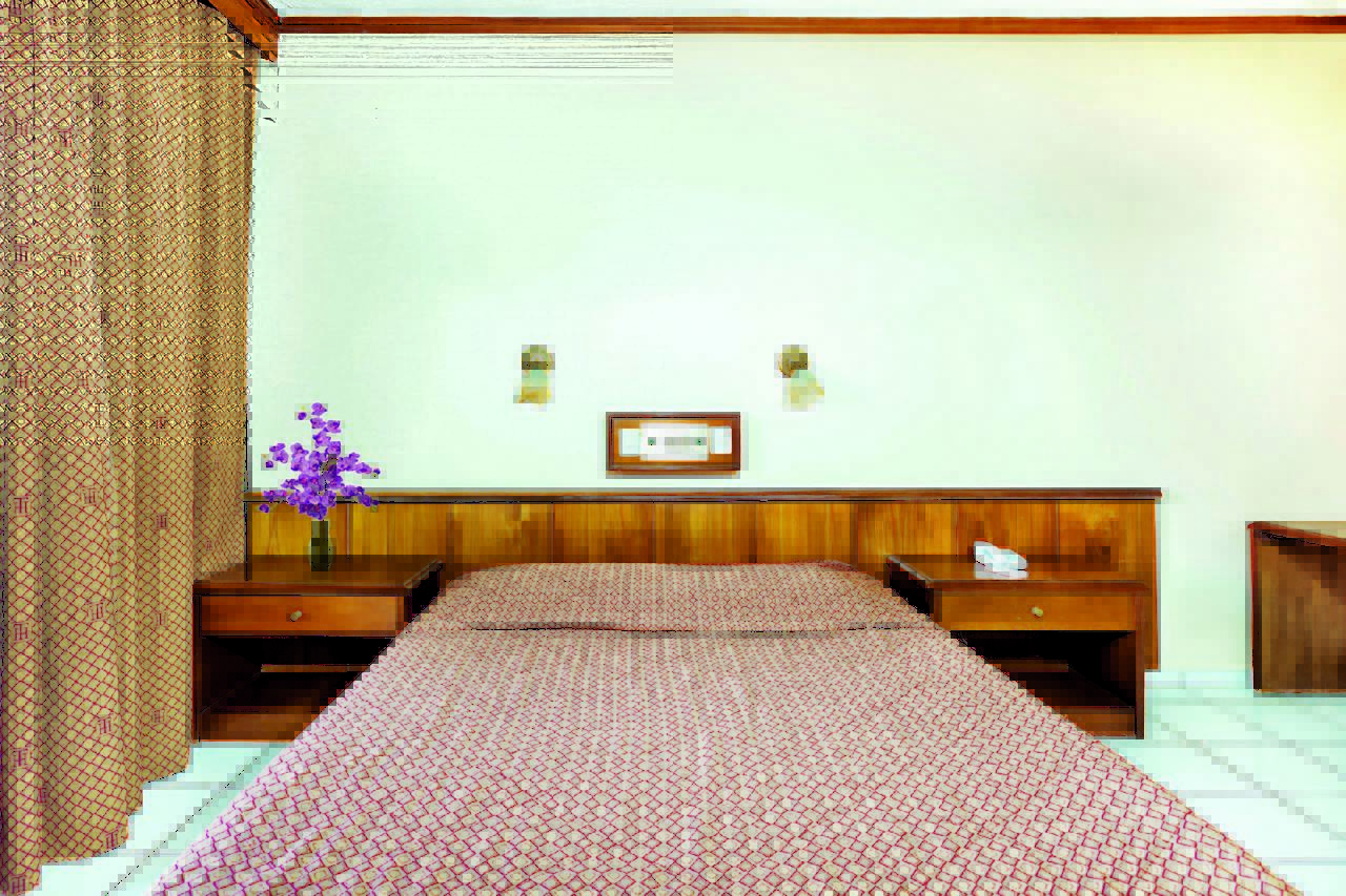 Hotel Xenios Theoxenia room.jpg
