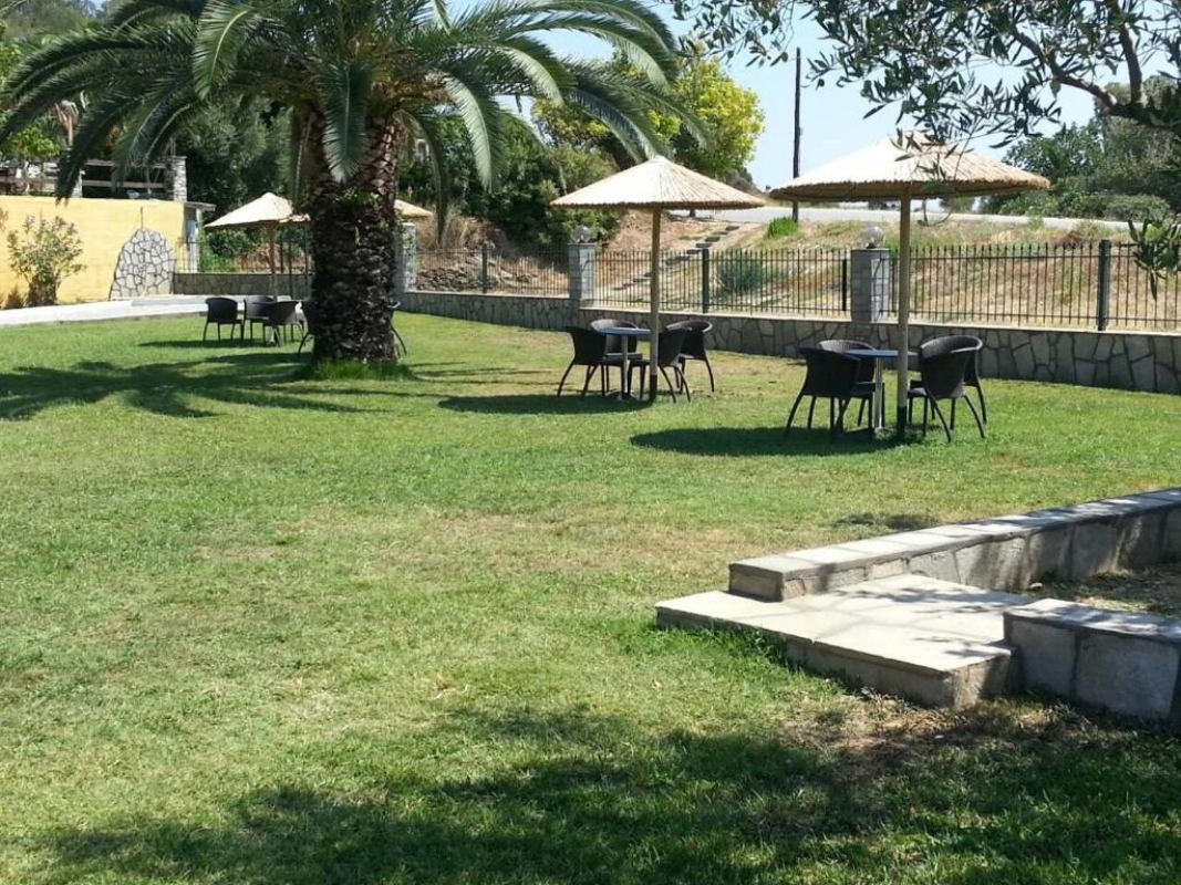 4 You Residence izgled dvorišta.jpg