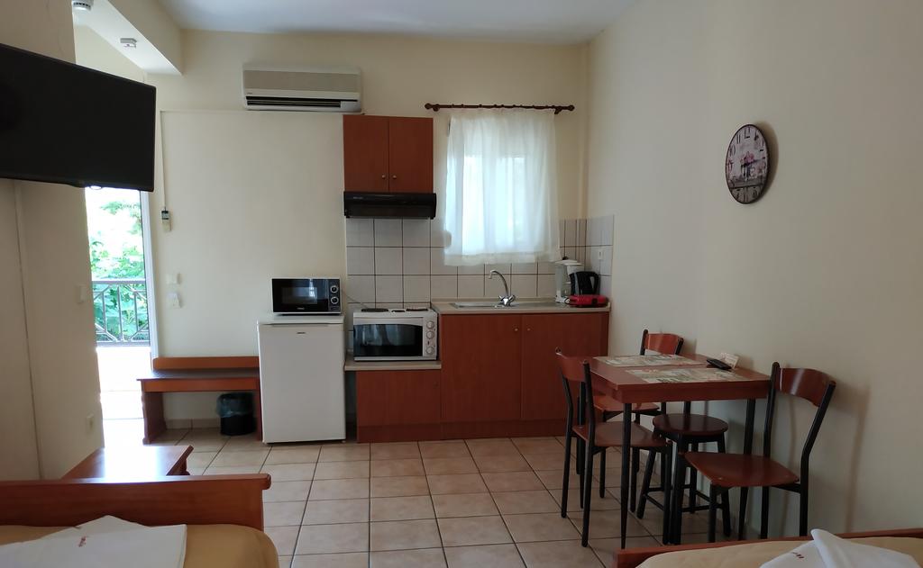Hotel Amalia studio.jpg