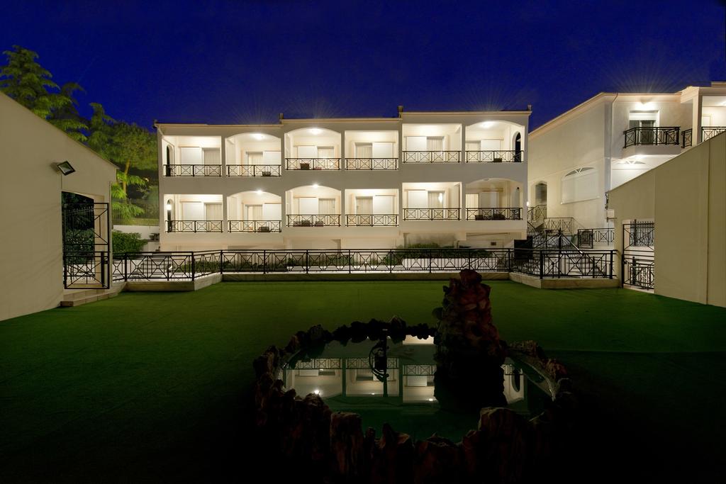 Hotel Amalia.jpg