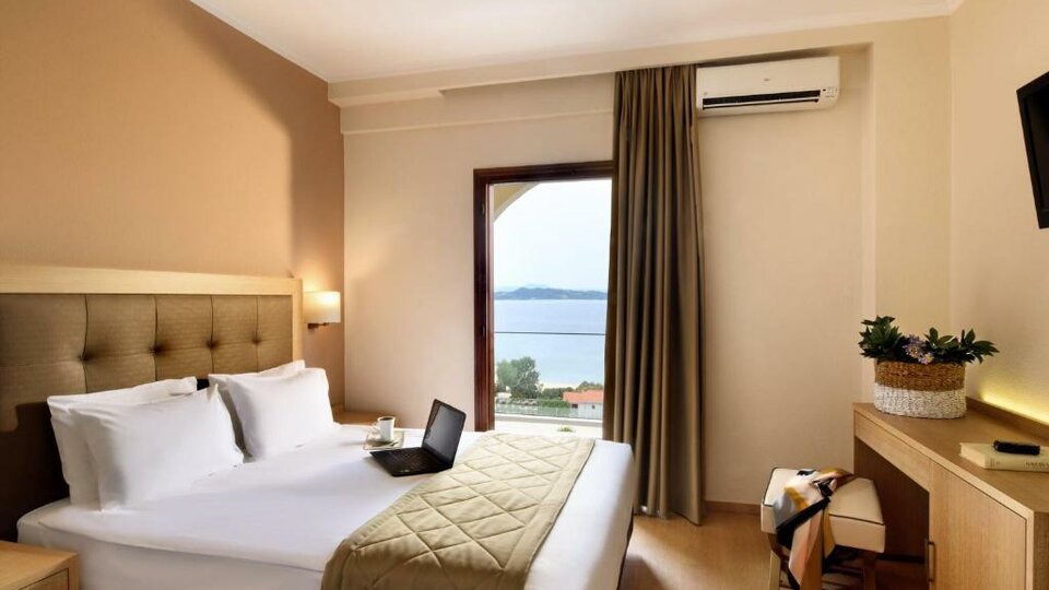 Hotel Akrathos beach hotel connecting family room with garden view.jpg