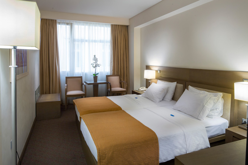 Hotel Amalia Athens superior room.jpg