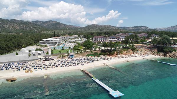 Alexandar Elegance Hotel - Pogled na hotel sa mora.jpg