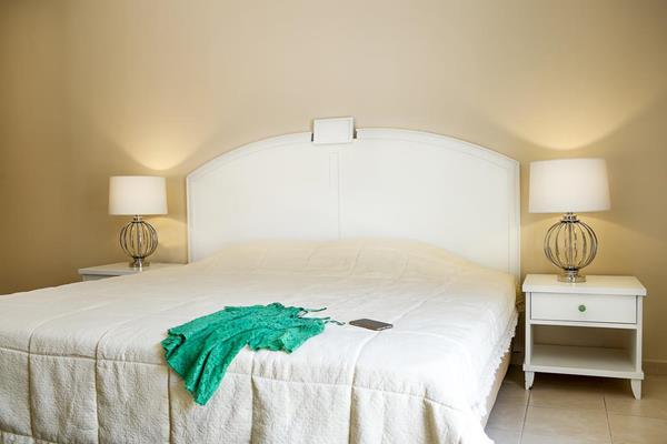 Alley Boutique Hotel _ Spa - francuski lezaj.jpg