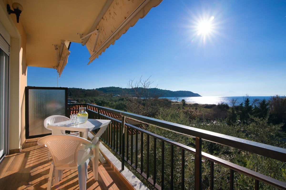Ana_s Star Beach hotel - pogled na more sa balkona.jpg