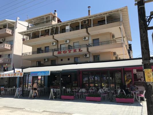 Aqua Beachfront Elegant Hotel - hotel spolja.jpg