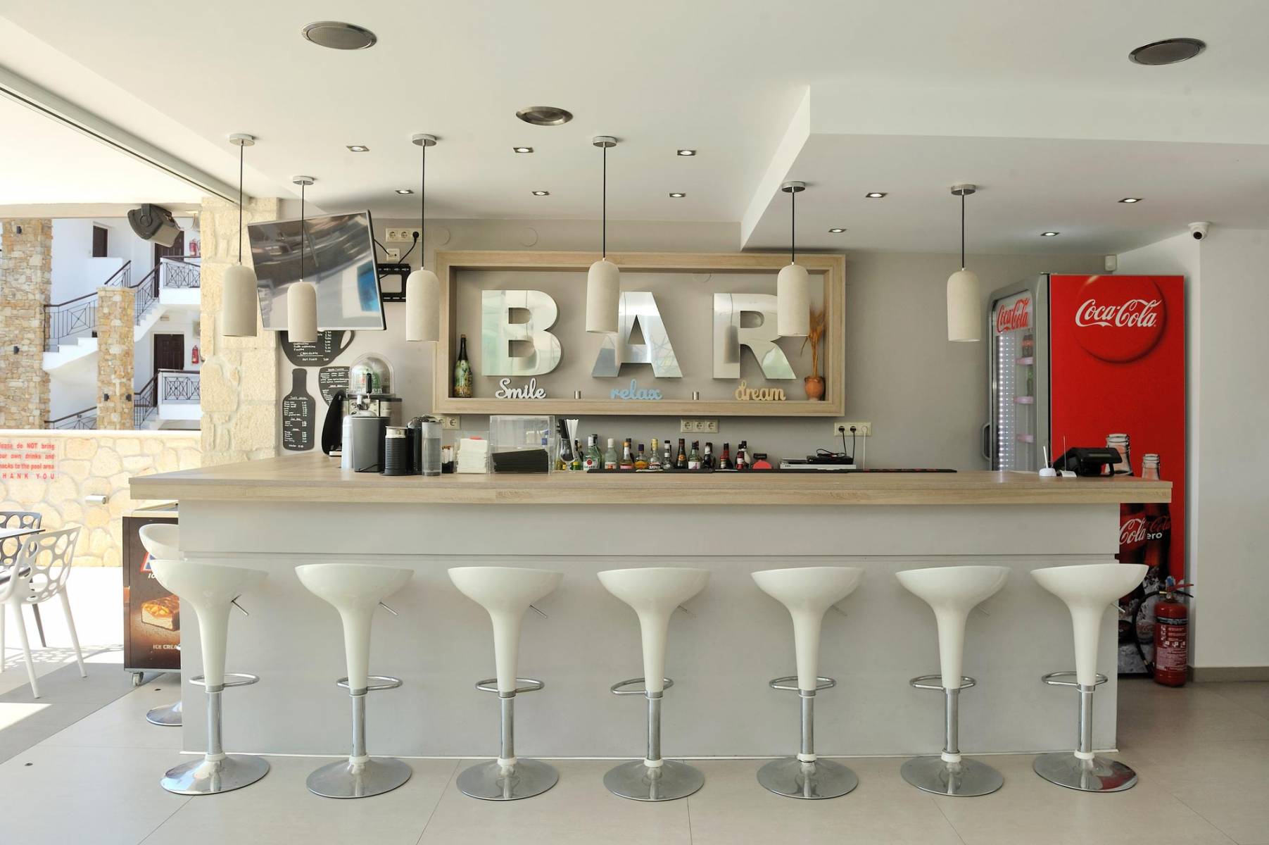 Aristotelis Hotel - bar.jpg