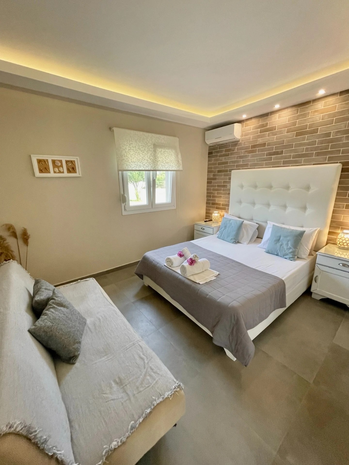 Aroma Beach-Deluxe two bedroom family apartment.jpg