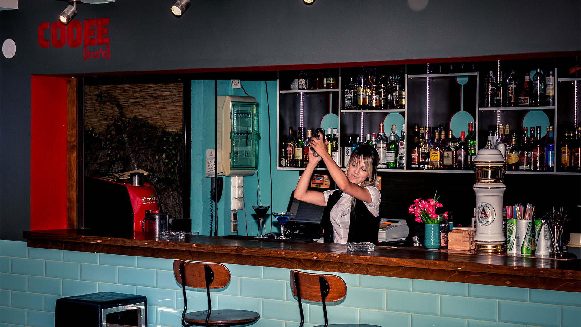 Astir Notos hotel - bar.jpg