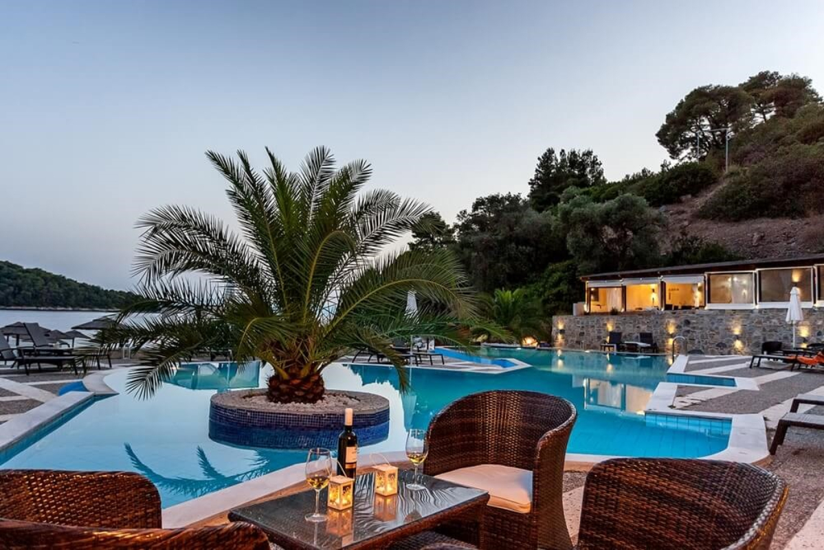 Hotel Blue Green Bay izgled bazena.jpg