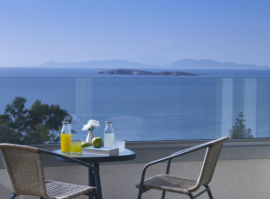 Hotel Amarilia balcony.jpg