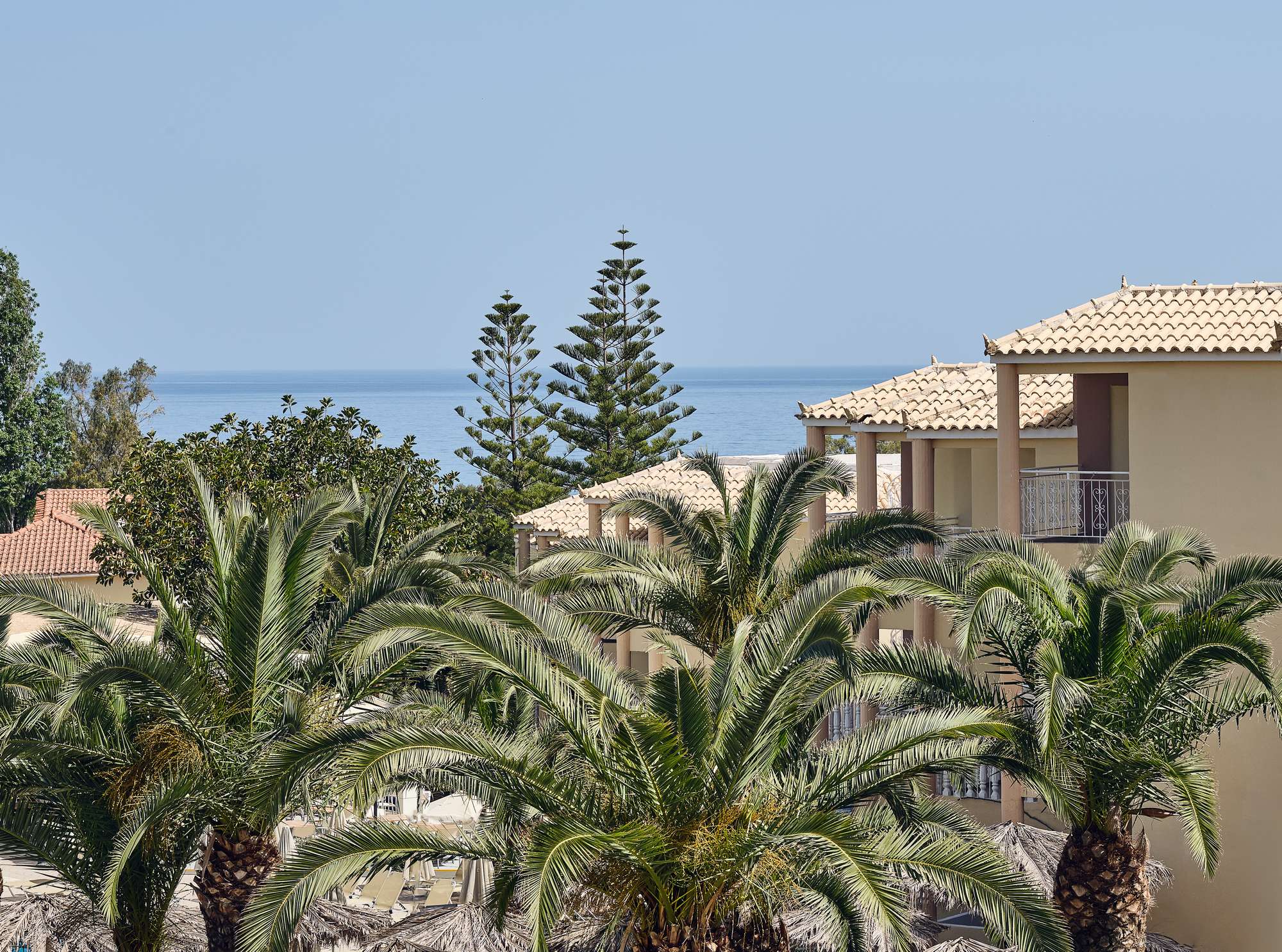 Commodore Hotel-Panorama.jpg