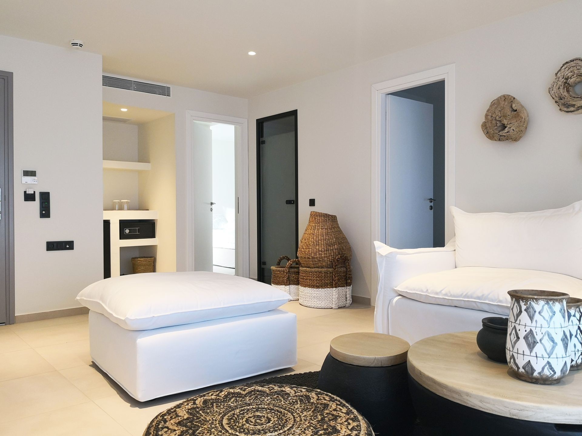 Hotel Amaronda Resort _ Spa vila Danai.jpeg