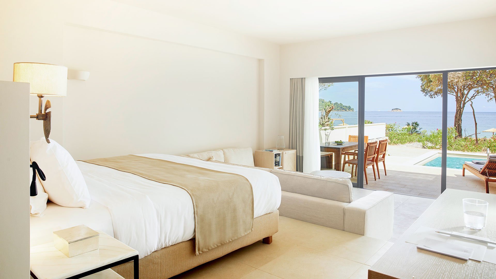Elivi Hotel-Beachfront junior suites grace rooms.jpg