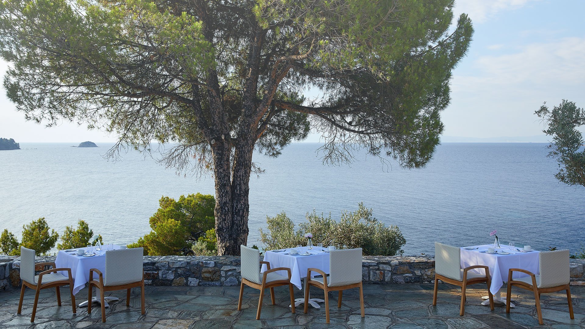 Hotel Elivi-Terasa restorana.jpg