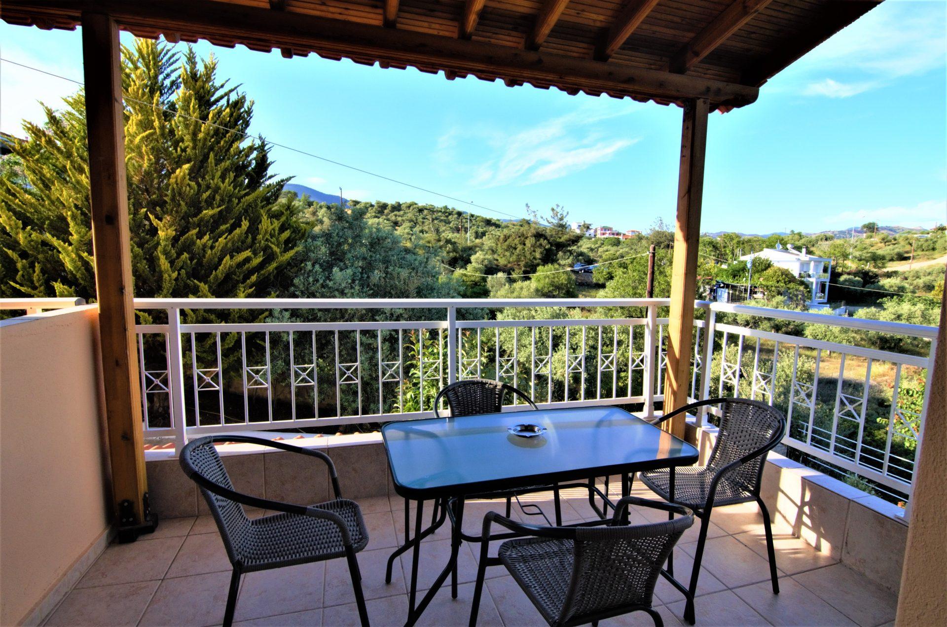 Grand Beach Hotel- Limenarija- pogled sa balkona.jpg
