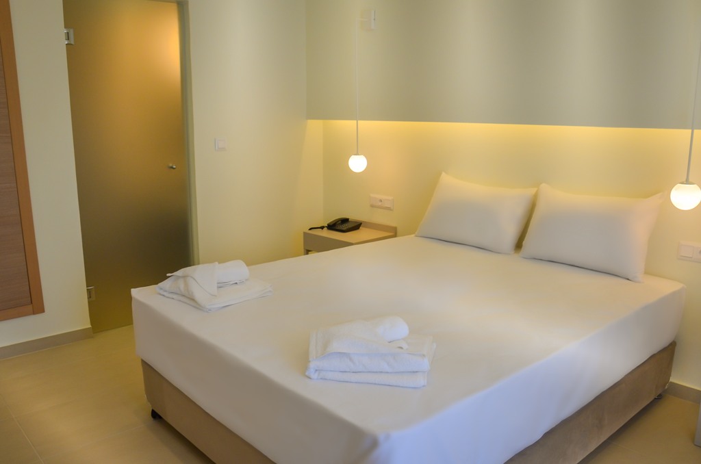 Inspira Boutique Hotel - francuski ležaj.jpg