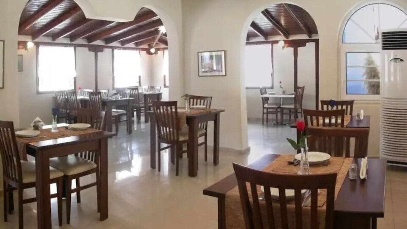 Kassandra Bay-Restoran.jpg