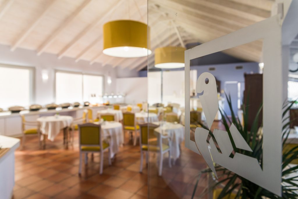 Keri Village _ SPA by Zante Plaza - restoran.jpg