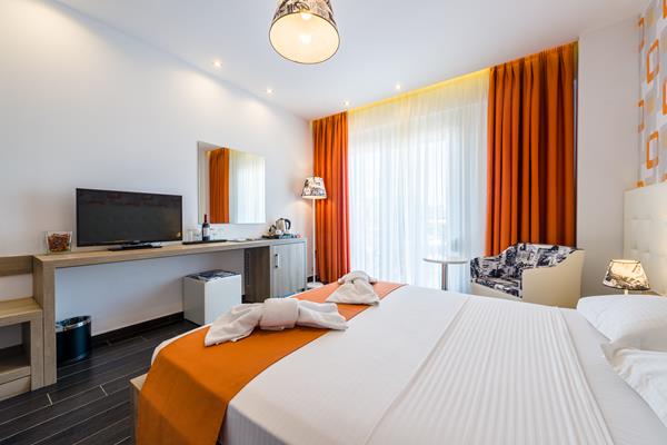 Lagaria Hotel and Suites - TV.jpg