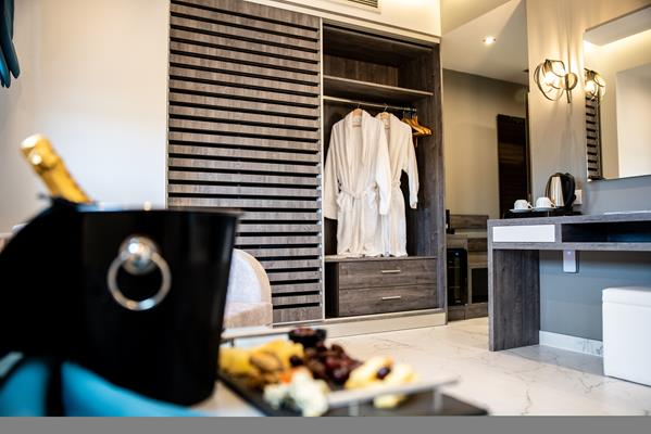 Lagaria Hotel and Suites - ormani.jpg