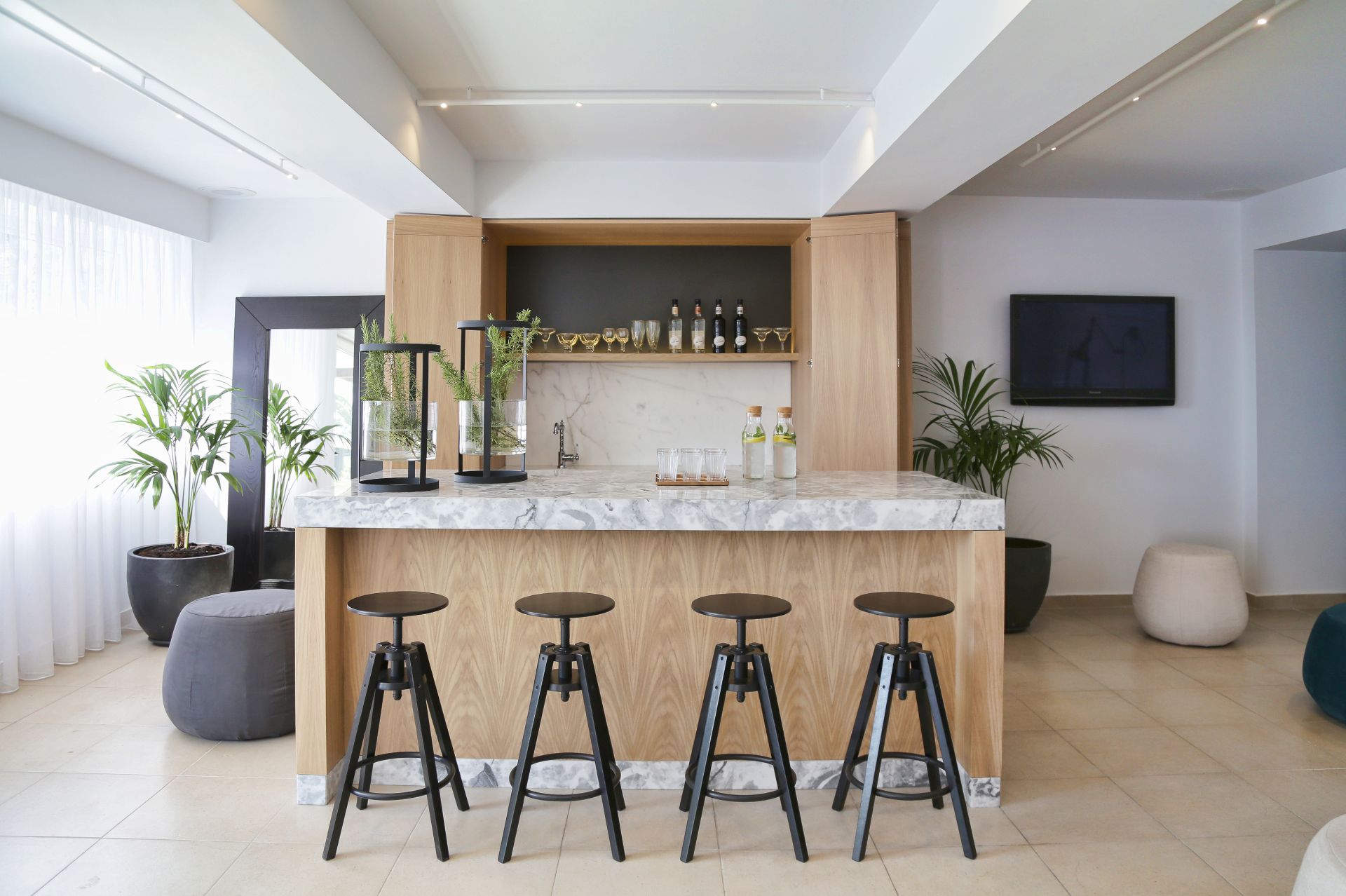 Lena Mare Boutique Hotel-Aperitiv bar.jpg