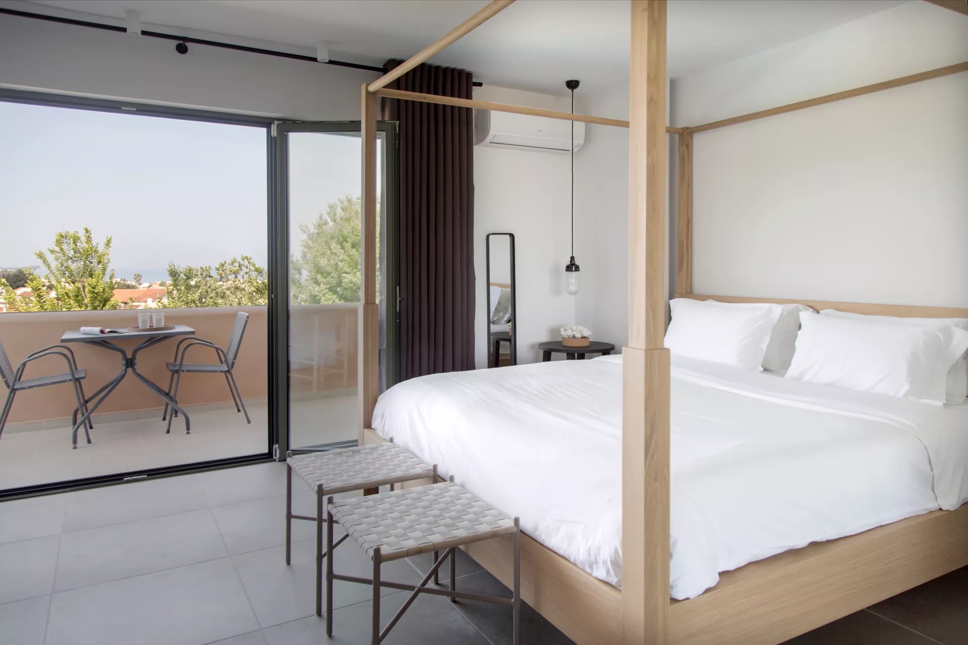 Lena Mare Boutique Hotel-Junior suite pogled more.jpg