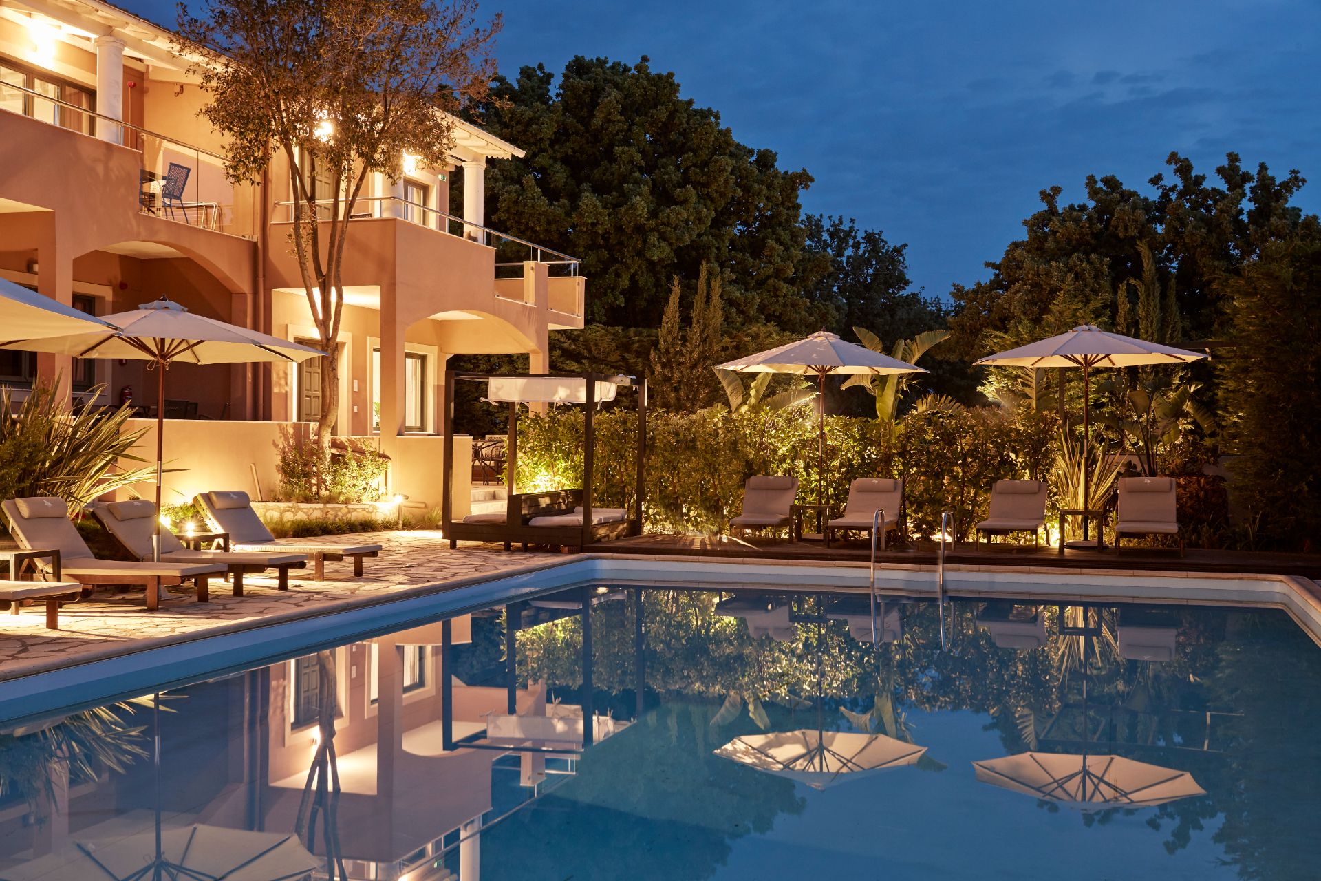 Lena Mare Boutique Hotel-Nocni izgled.jpg
