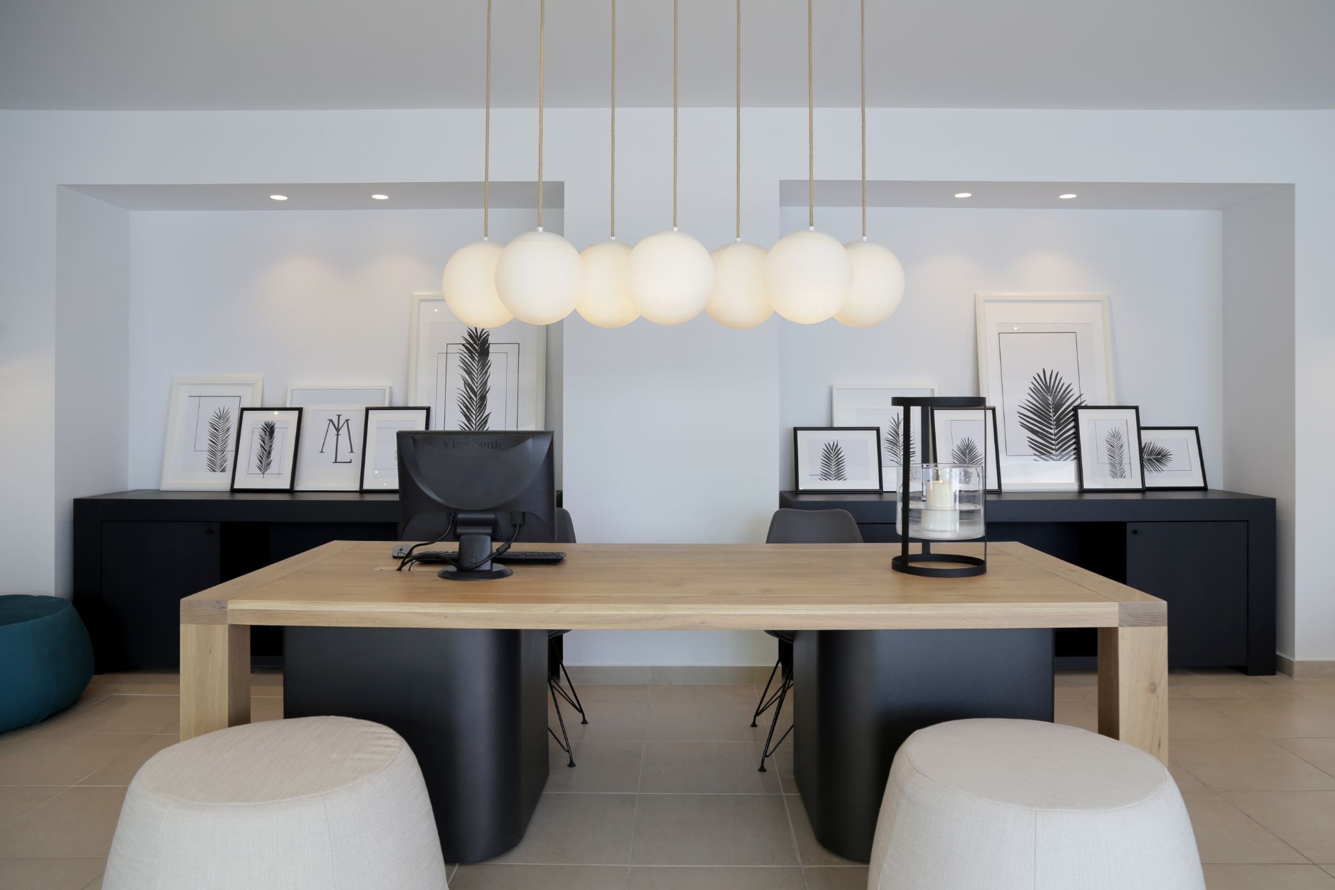 Lena Mare Boutique Hotel-Recepcija.jpg