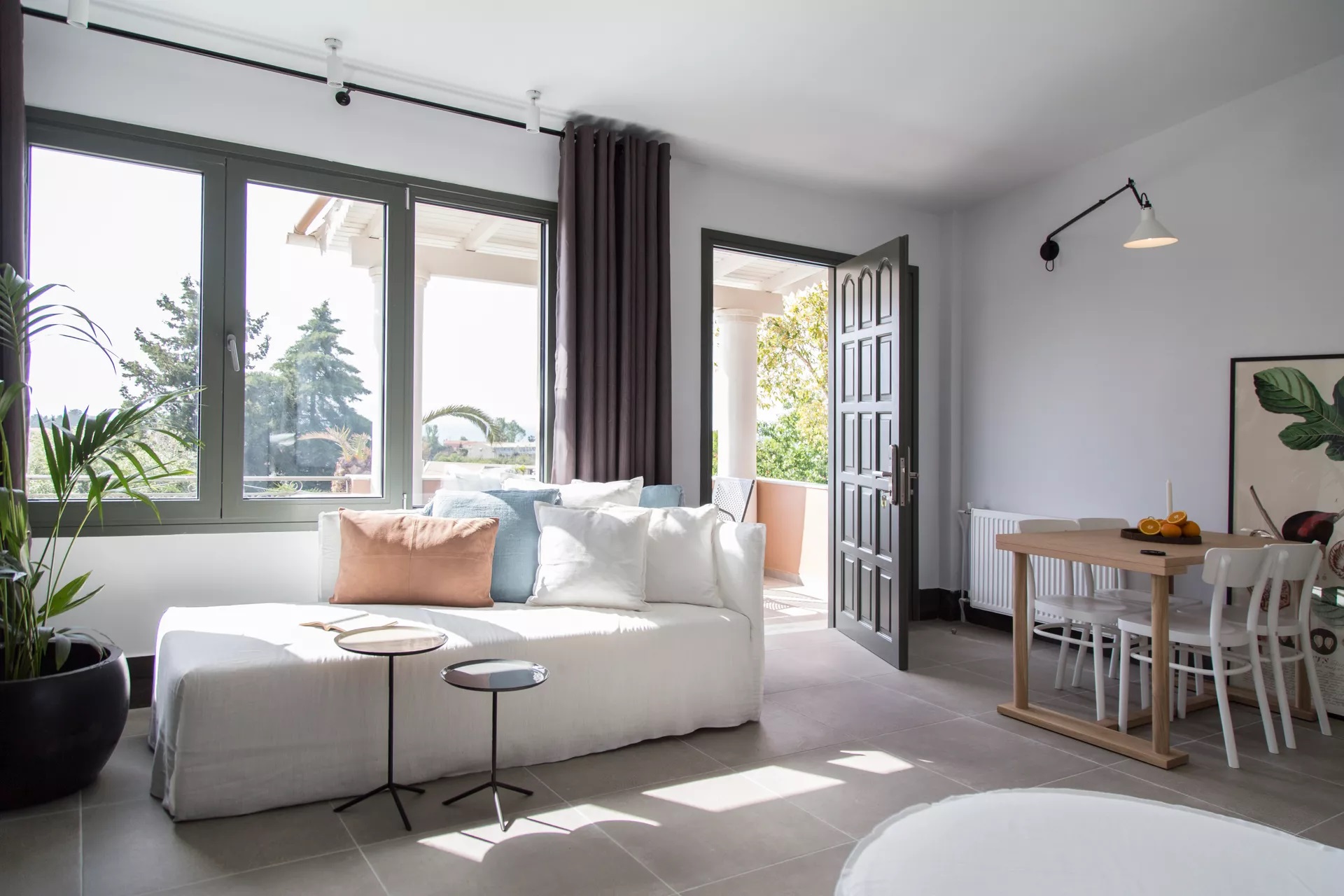 Lena Mare Boutique Hotel-Senior suite pogled more.jpg