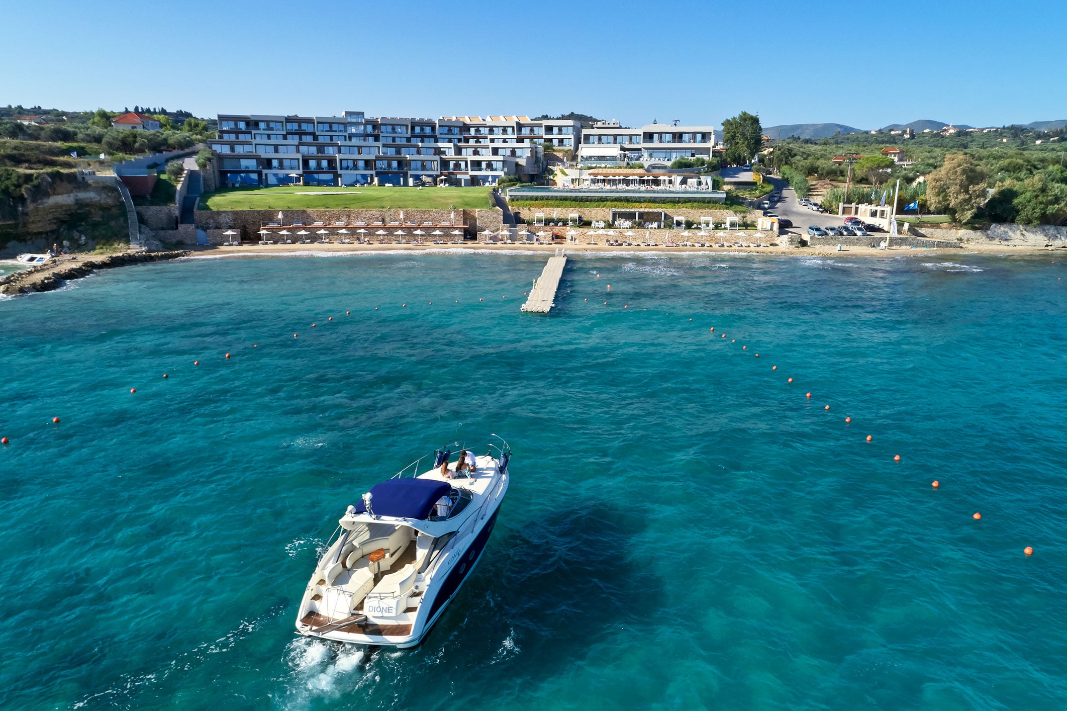 Lesante Blu Exclusive Beach Resort - pogled na objekat sa mora.jpg