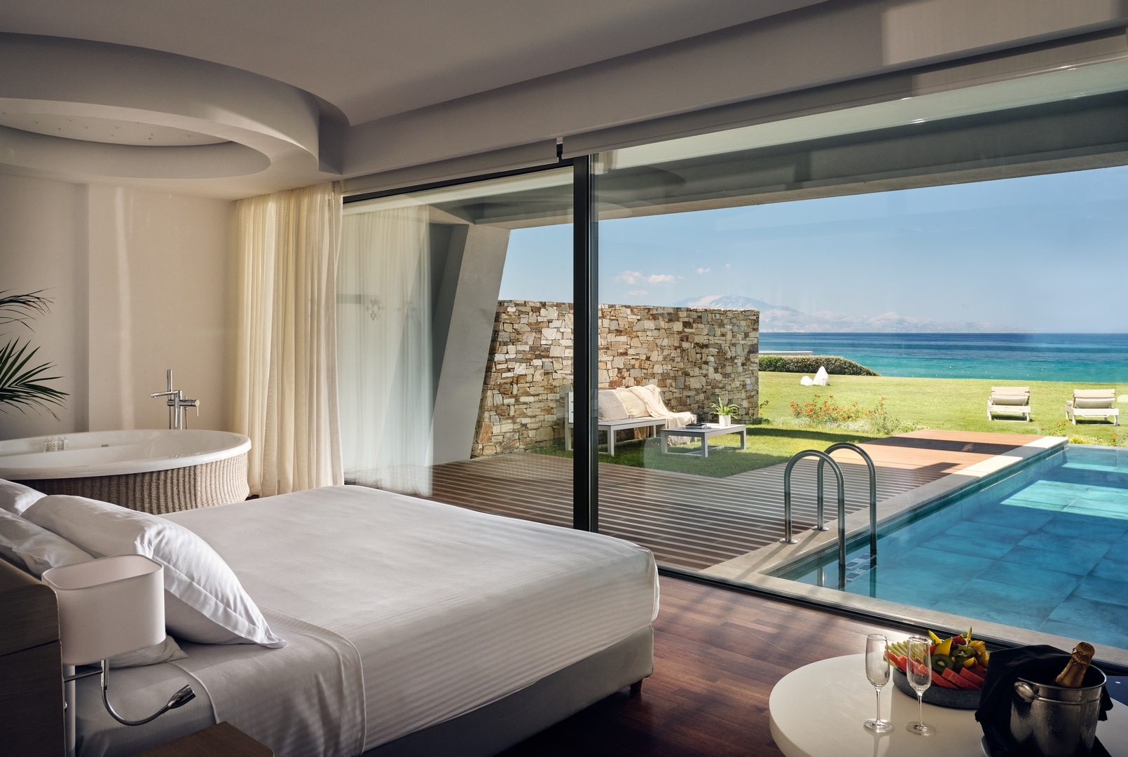 Lesante Blu Exclusive Beach Resort - soba.jpg