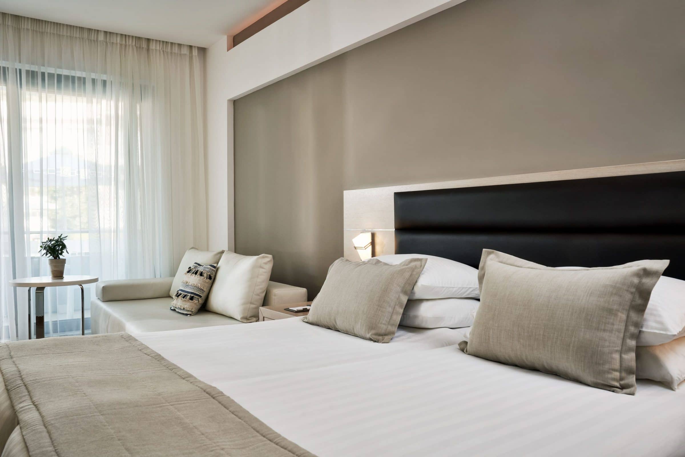 Lesante Classic Luxury Hotel _ Spa - francuski lezaj.jpg