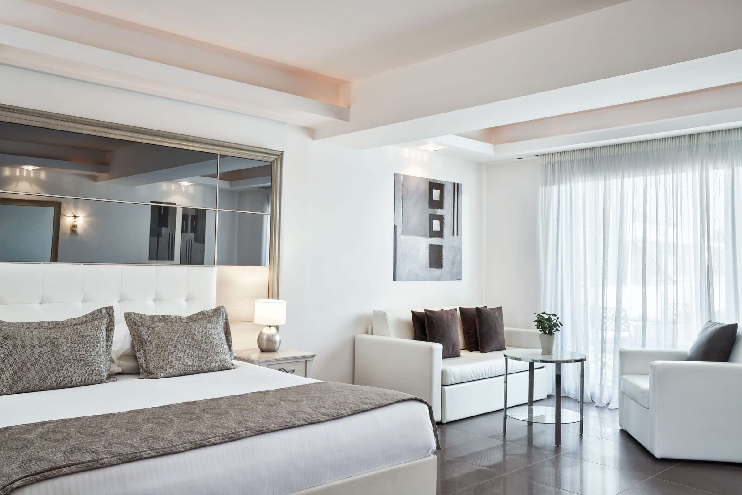 Lesante Classic Luxury Hotel _ Spa - soba iz drugog ugla.jpg