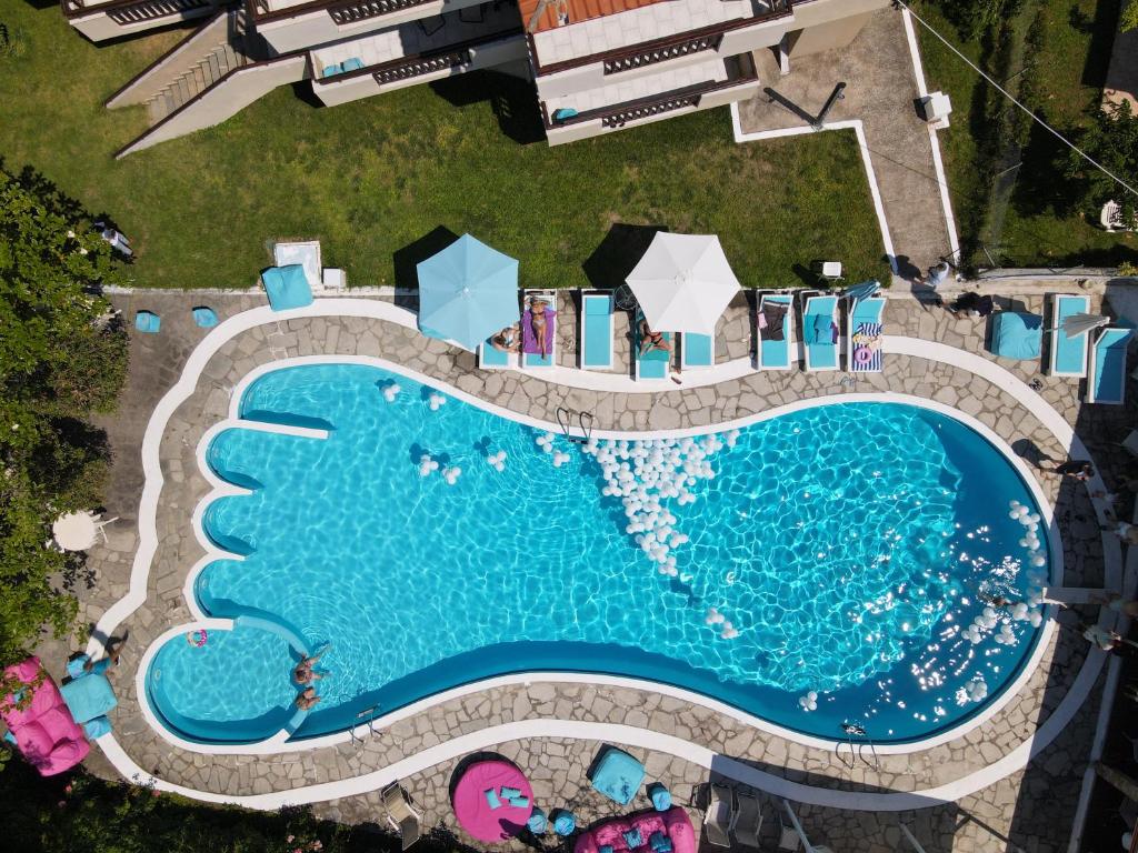 Macedon Hotel-Bazen.jpg