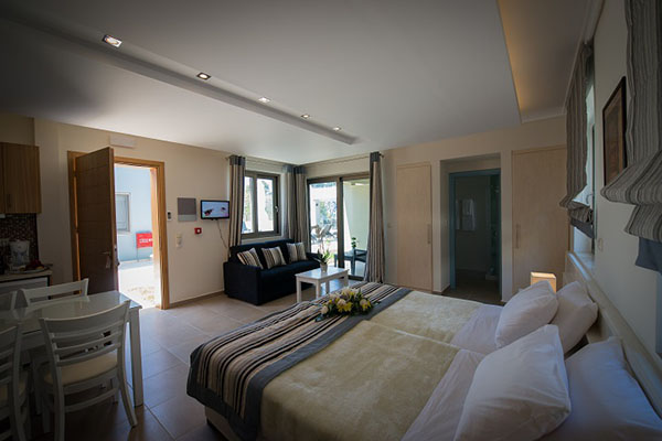 Mantinia Bay Hotel - soba jos jedan ugao.jpg