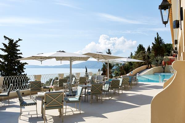 Marbella Nido Hotel - bašta restorana.jpg