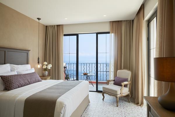 Marbella Nido Hotel - pogled iz sobe iz drugog ugla.jpg