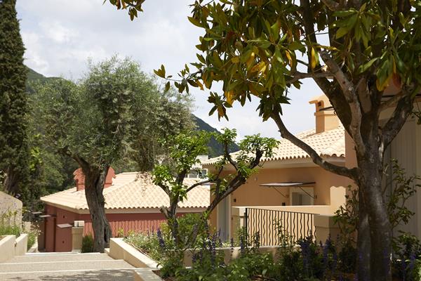 Marbella Nido Hotel - pogled na hotel.jpg