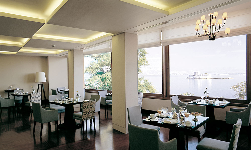 Hotel Amphitryon  Circle restaurant.jpg