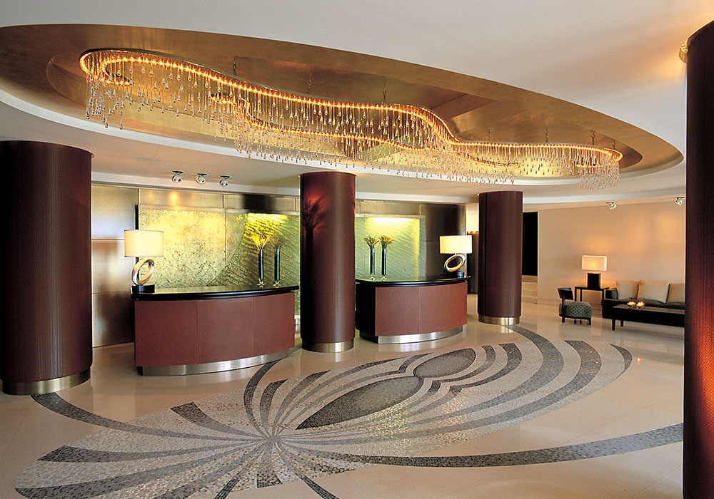 Hotel Amphitryon  reception.jpg
