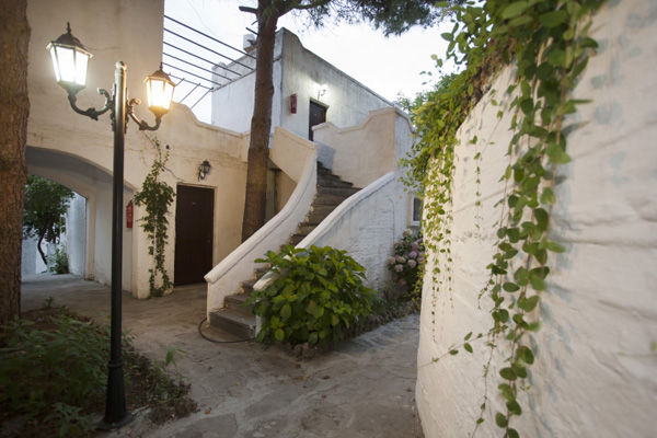 Mariva Bungalows - stepeniste.jpg