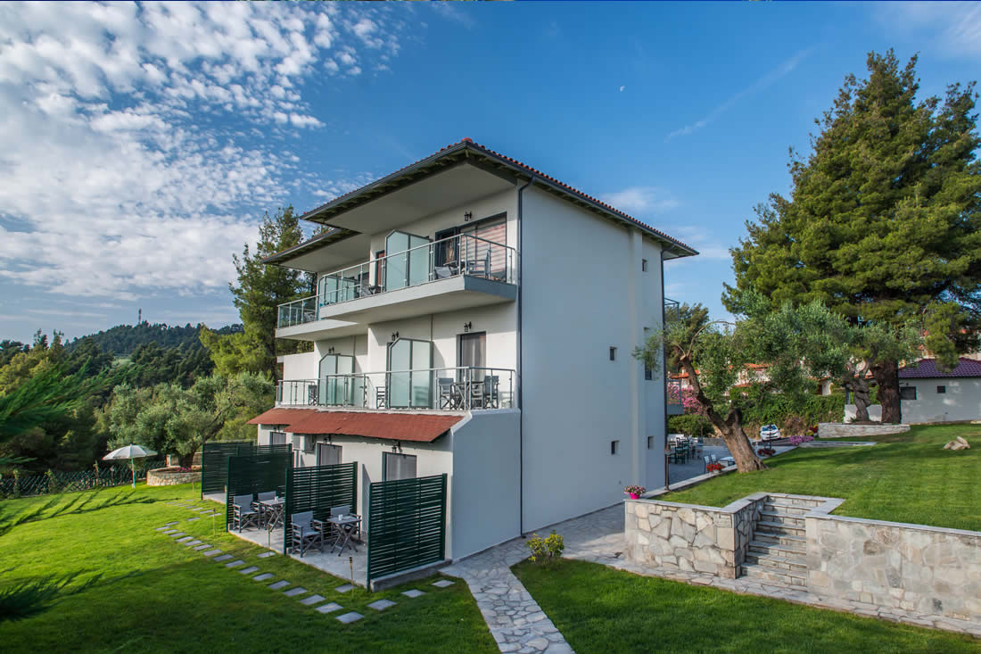 Mirabilia Hotel - pogled na objekat.jpg