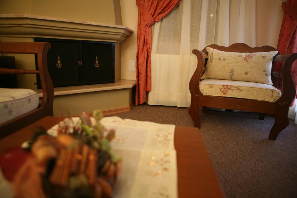 Hotel Anamar executive suite.jpg