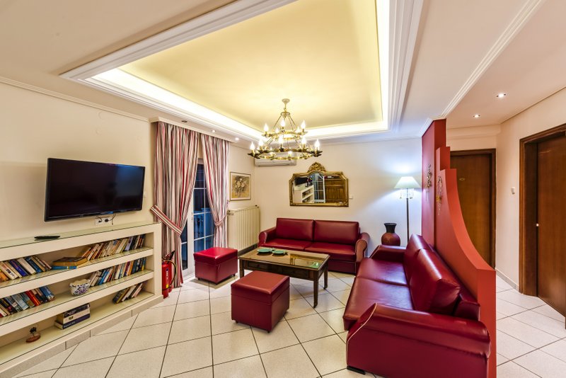 Hotel Philoxenia Inn- lobi hotela.jpg