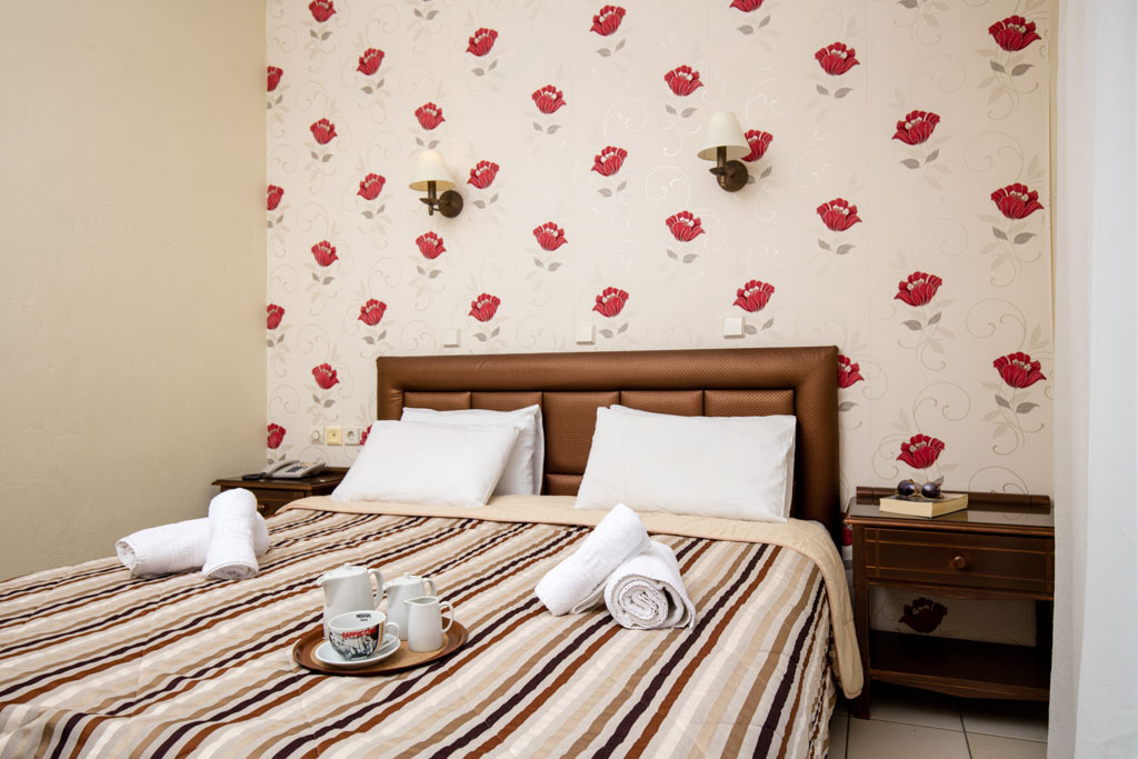 Philoxenia Inn - francuski ležaj.jpg