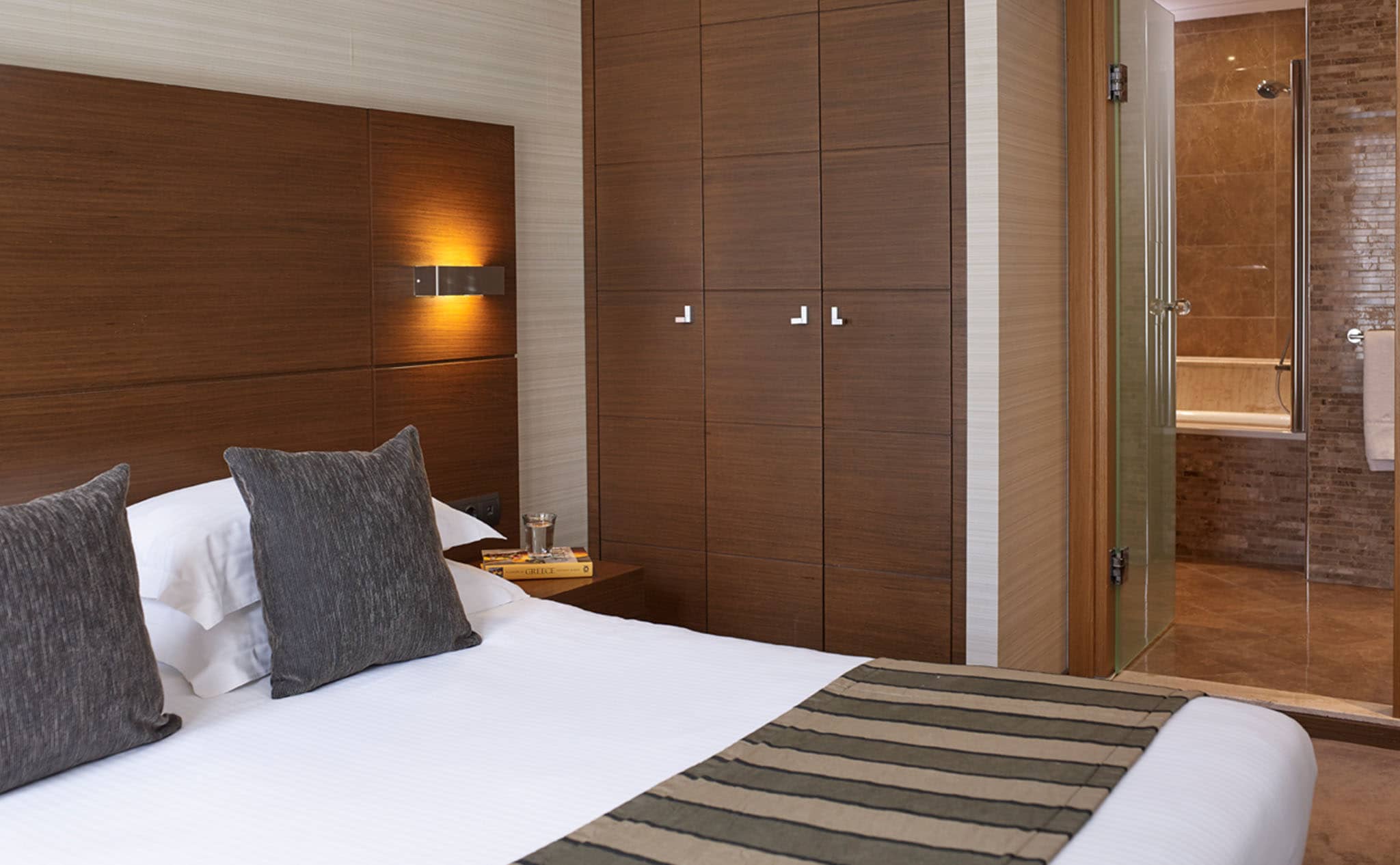 Hotel Anatolia grand suite.jpg