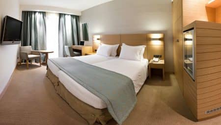 Hotel Anatolia single deluxe room.jpg