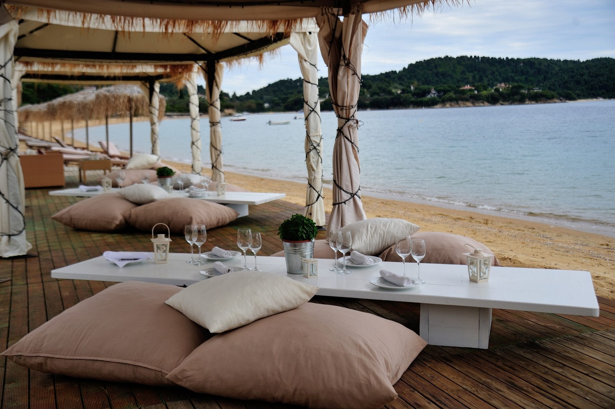 Princes resort Skiathos - bar na plazi.jpg