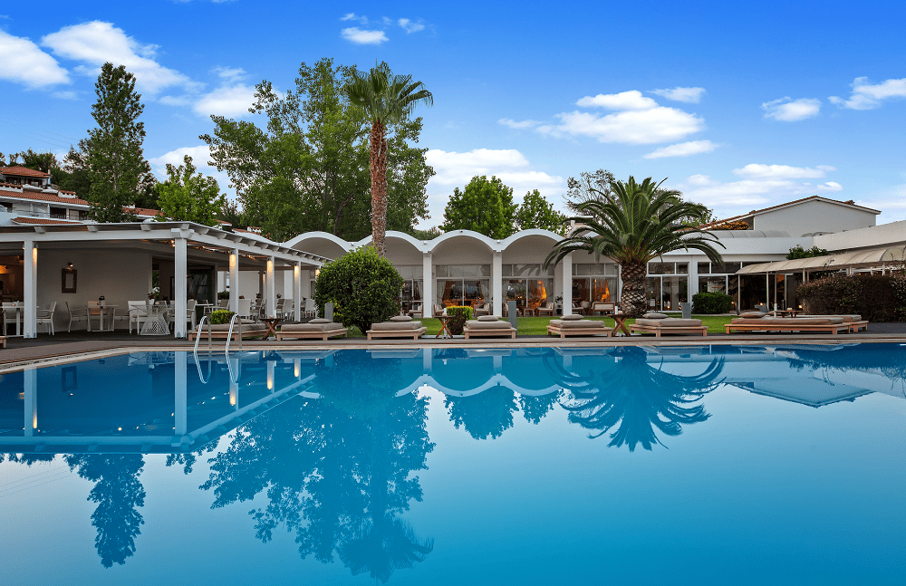 Princes resort Skiathos - bazen.png